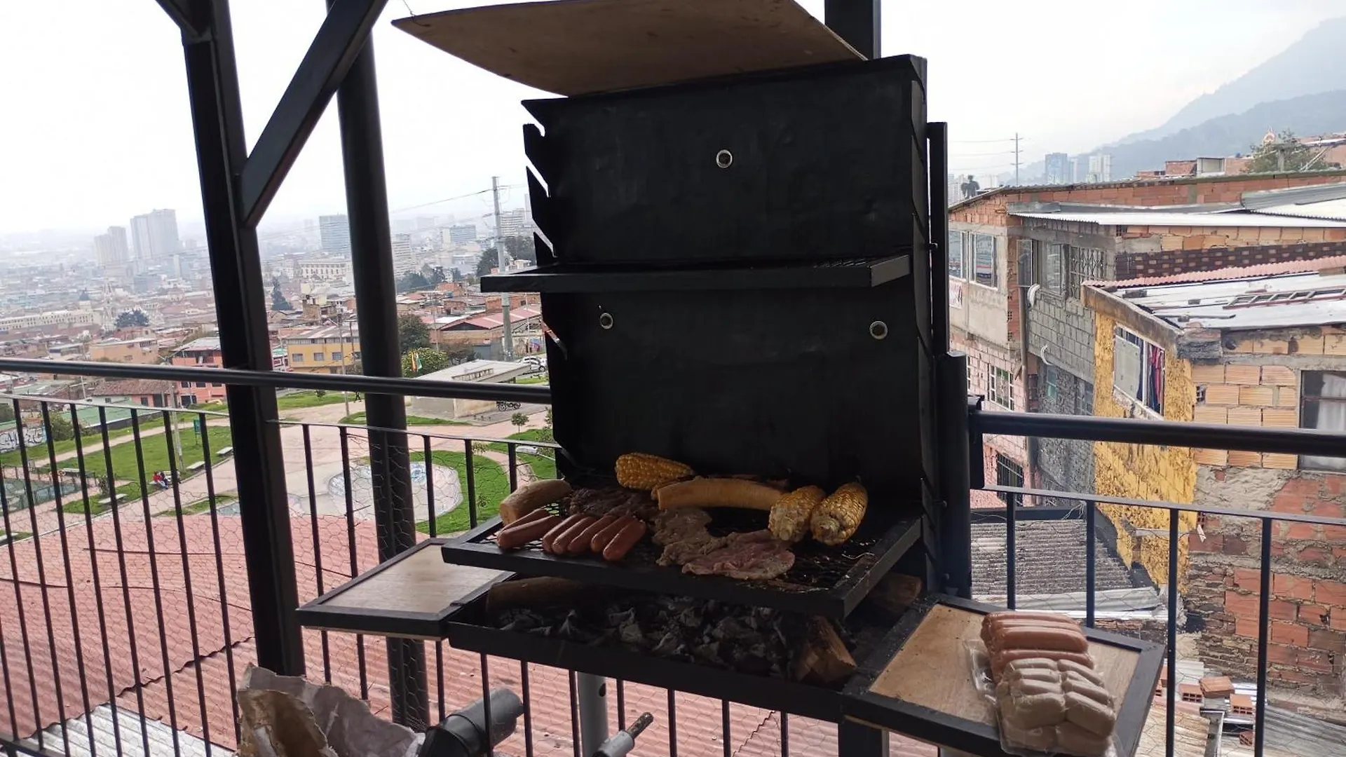 Hostel Mirador Aukan Bogotá Konukevi